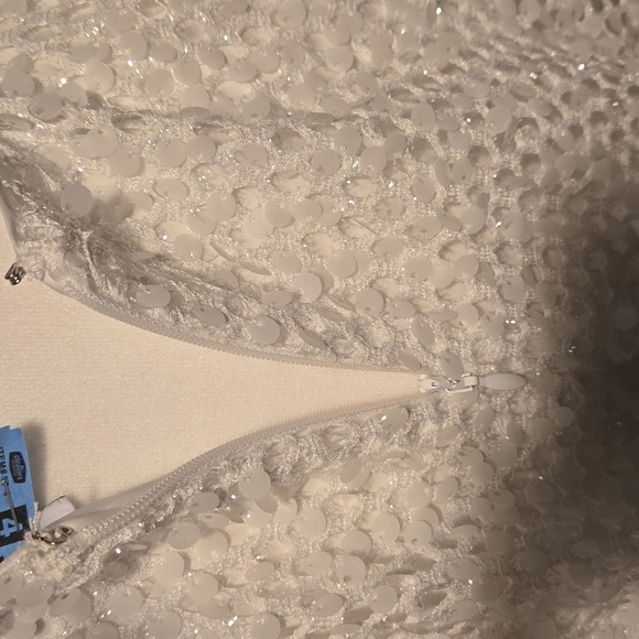 BY Watters White Textured/Sequins Romper - Picture 9 of 11